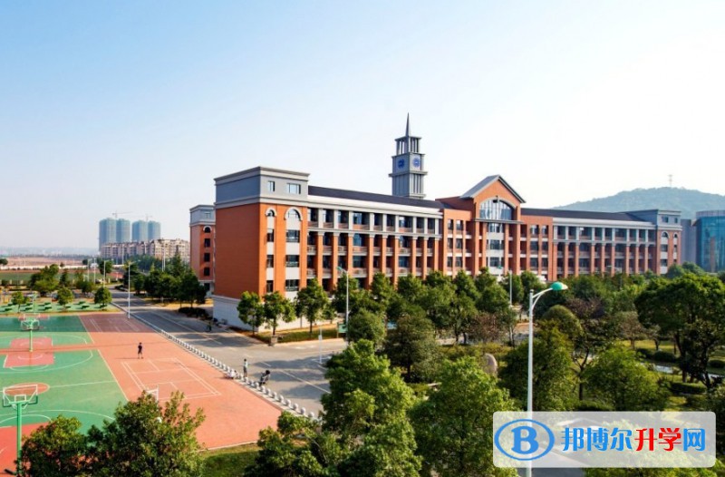 湖南省湘潭县第一中学地址，乘车路线