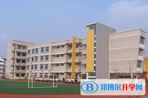 南京市板桥中学怎么样、好不好