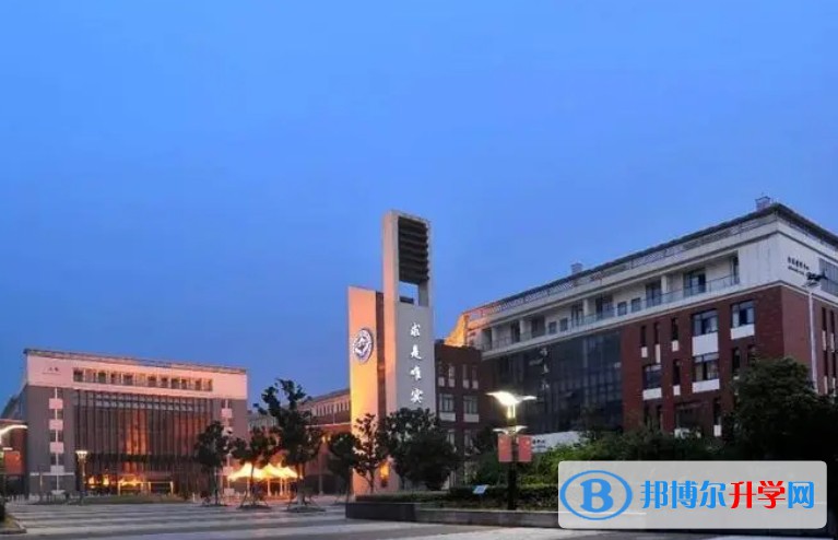 江苏教育学院附属高级中学地址，乘车路线