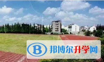 苏州市吴中区东山中学怎么样、好不好