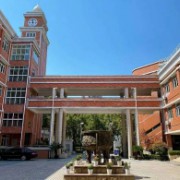 上海华东师范大学附属进华中学