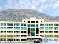 松潘县中学校2025年招生办联系电话