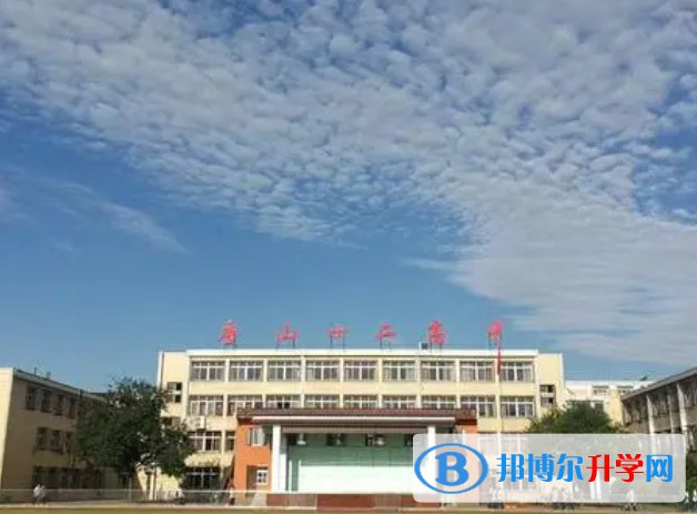 唐山市第十二高级中学地址，乘车路线