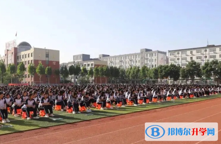 高阳县第一中学地址，乘车路线