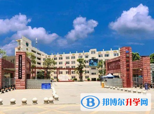 2025温江二中多少钱(学费明细)