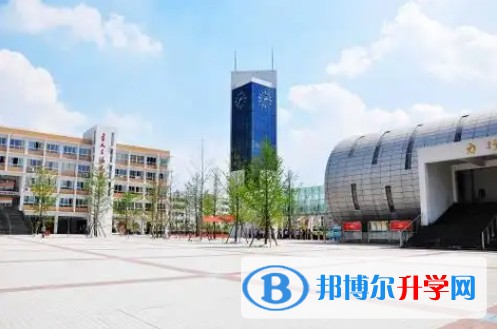 2025郫都四中多少钱(学费明细)
