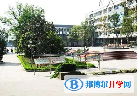 富顺县第二中学地址，乘车路线