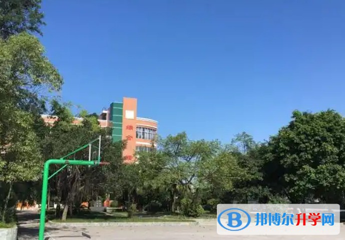 自贡市第二十二中学怎么样、好不好