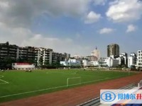 自贡市第十四中学校地址，乘车路线