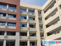 四川省荣县中学校怎么样、好不好
