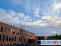 自贡市外国语学校怎么样、好不好