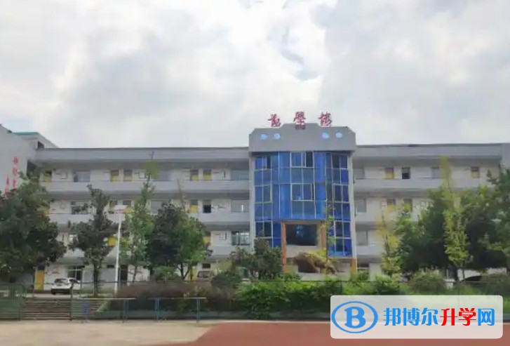 牛佛中学地址，乘车路线