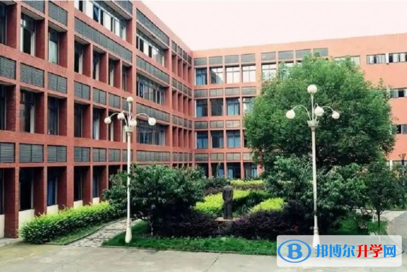 江油市第一中学怎么样、好不好