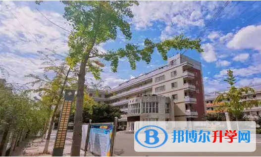 三台县芦溪中学地址，乘车路线