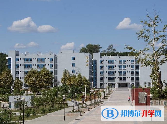 四川省梓潼中学地址，乘车路线