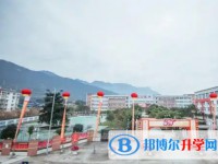 太白中学地址，乘车路线